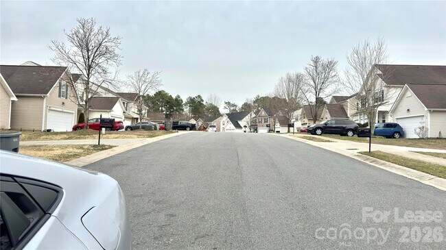 Building Photo - 6749 Sequoia Hills Dr