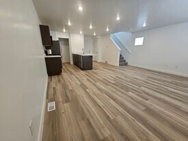 Building Photo - 1731 N Copper Canyon Dr