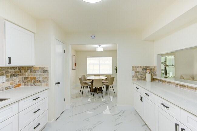 Building Photo - 8706 Bedworth Ln