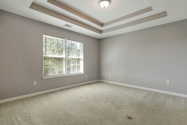 Building Photo - 850 Canyon Oak Loop
