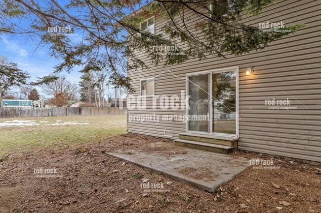 Building Photo - 4207 N Abbey Rd