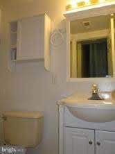 Bath - 8002 Cattail Ct