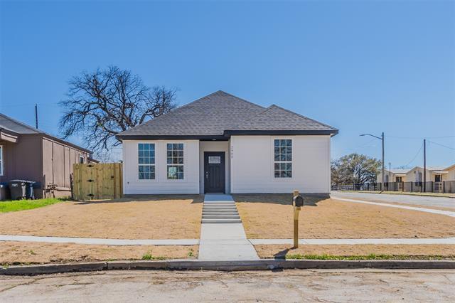 Primary Photo - 2900 Avenue C