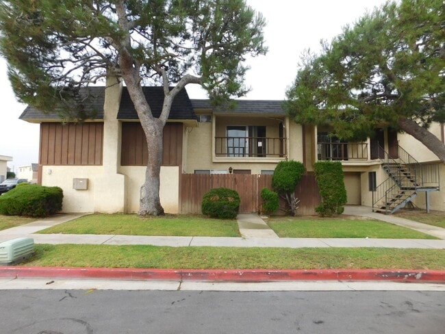 Building Photo - 7841 Shaffer Cir