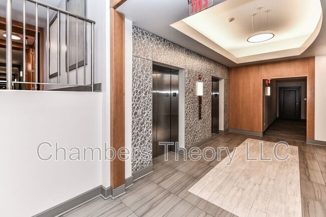 Building Photo - 350 G St SW