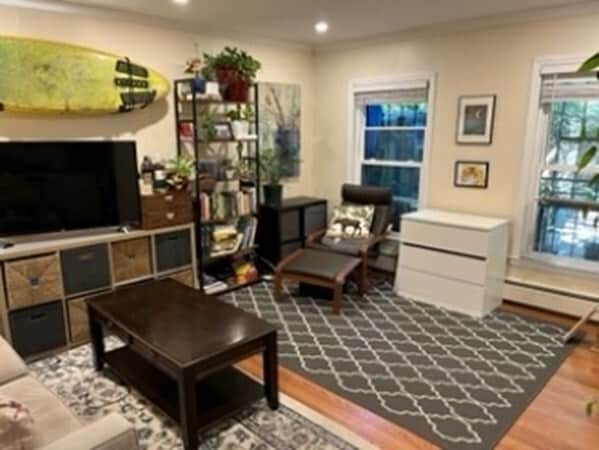 Building Photo - 107 Chandler St