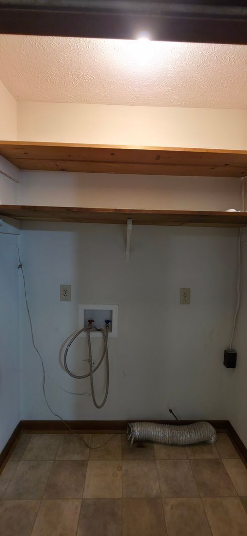 Building Photo - Beautiful Ranch Style Home!