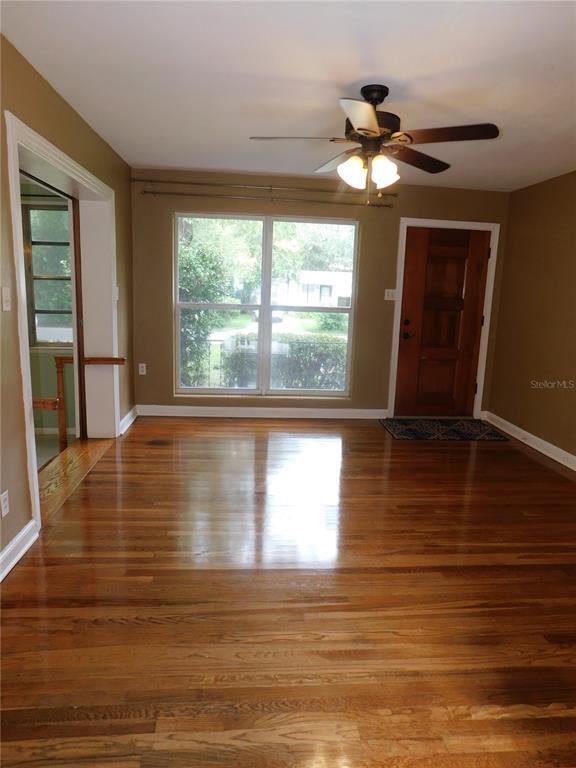 Building Photo - 118 NW 35th Ter