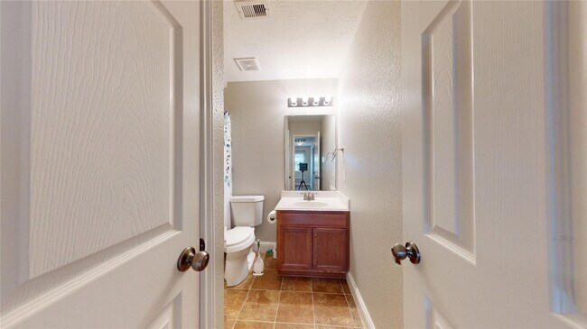 Building Photo - 7918 Tupper Bend Ct