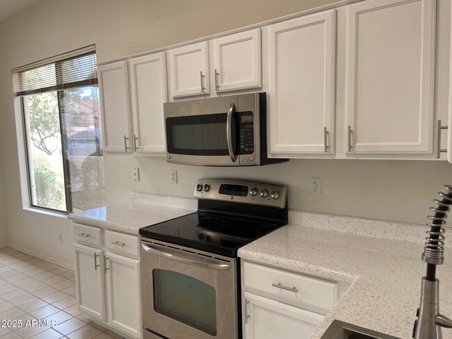 Building Photo - 10447 E Morning Star Dr