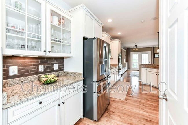 Building Photo - 1769 Moultrie Terrace NE