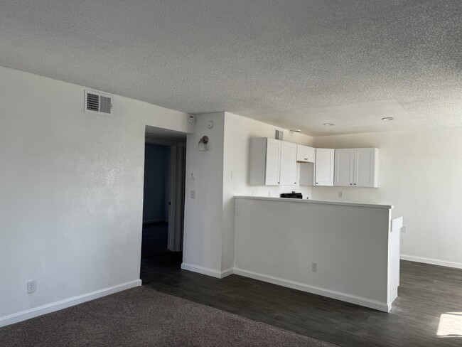 Building Photo - Newly remodeled 2BR - 1BA available