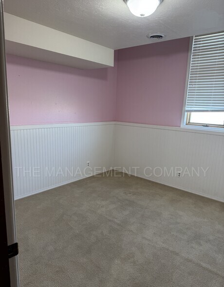Building Photo - 2354 E 2900 N