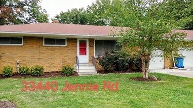 Building Photo - 33434-33440 Jennie Rd
