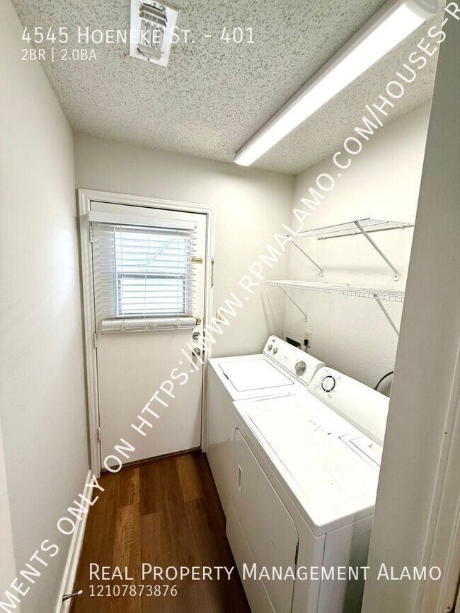 Building Photo - 4545 Hoeneke Dr
