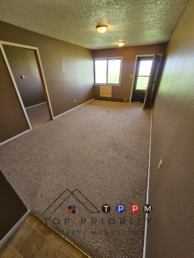 Building Photo - 1 Bedroom | 1 Bathroom Unit in Dysart Avai...