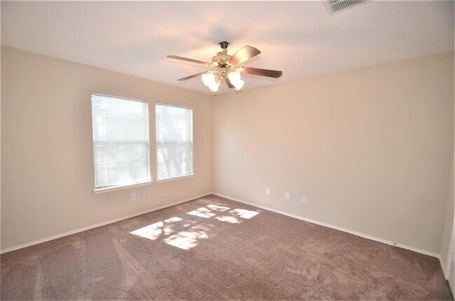 Building Photo - 4915 Winding View Ln