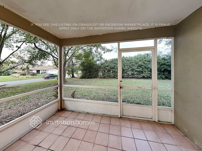 Building Photo - 1904 Paddock Dr