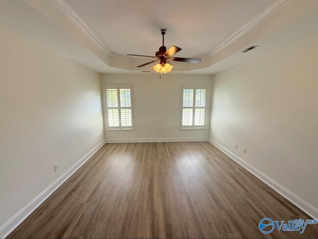 Building Photo - 218 Healey Dr