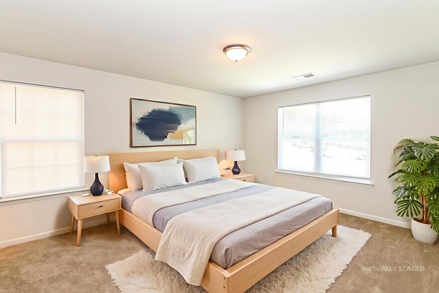 Building Photo - 7101 Plott Rd