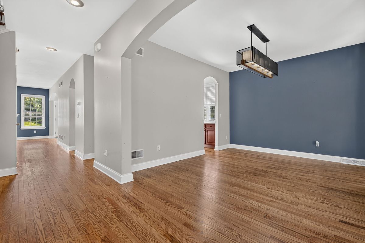 Building Photo - 1417 Hammock Way
