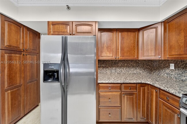 Building Photo - 3600 Mystic Pointe Dr