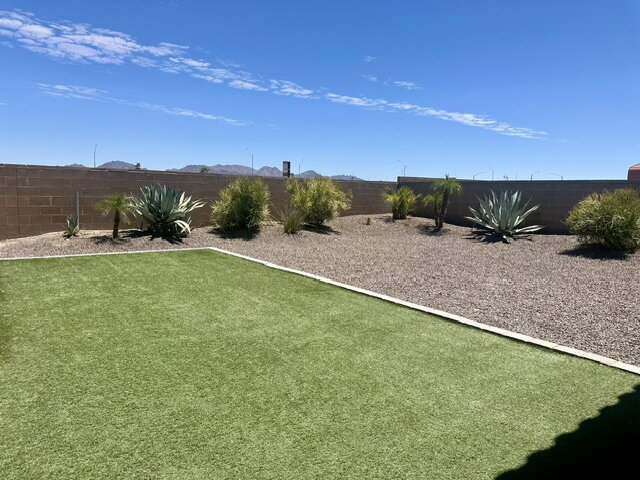 Building Photo - "Gorgeous 4-Bedroom, 2 Bathroom Pool Home ...