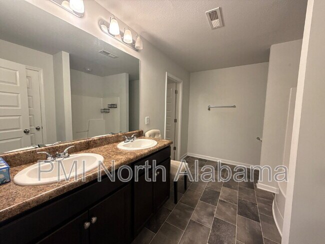 Building Photo - 101 Winstead Cir