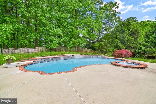 Primary Photo - 6303 Gabriel St