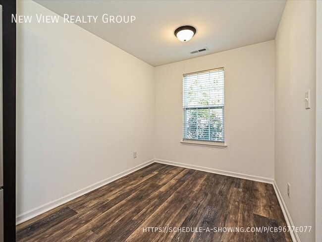 Building Photo - 1115 Crawford Rd