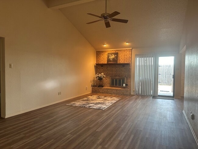 Building Photo - 142 Quail Run