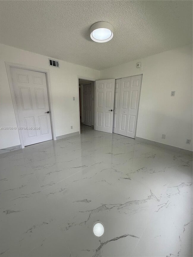 Building Photo - 15781 SW 106th Terrace
