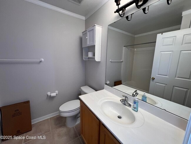 Building Photo - 2245 Redwood Cir
