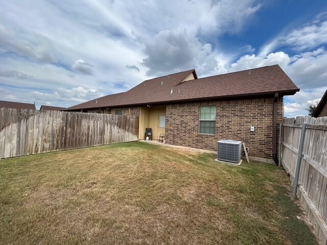 Building Photo - 3212 Travis Cole Ave