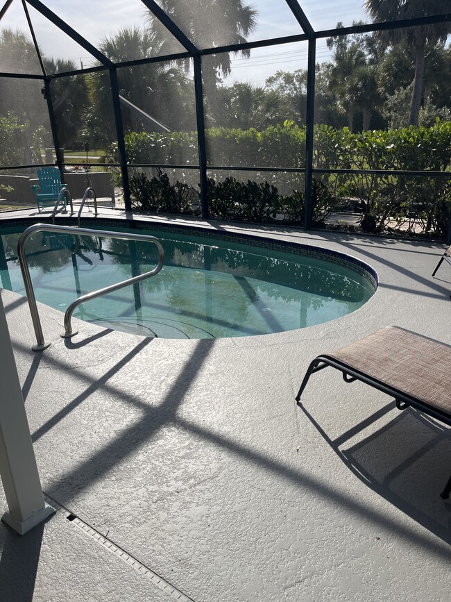 Building Photo - 27251 Patrick St