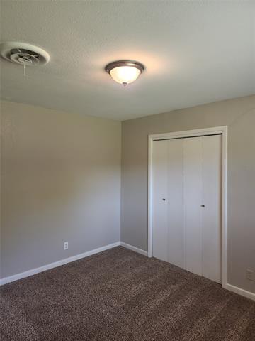 Building Photo - 4405 Wedgmont Cir S
