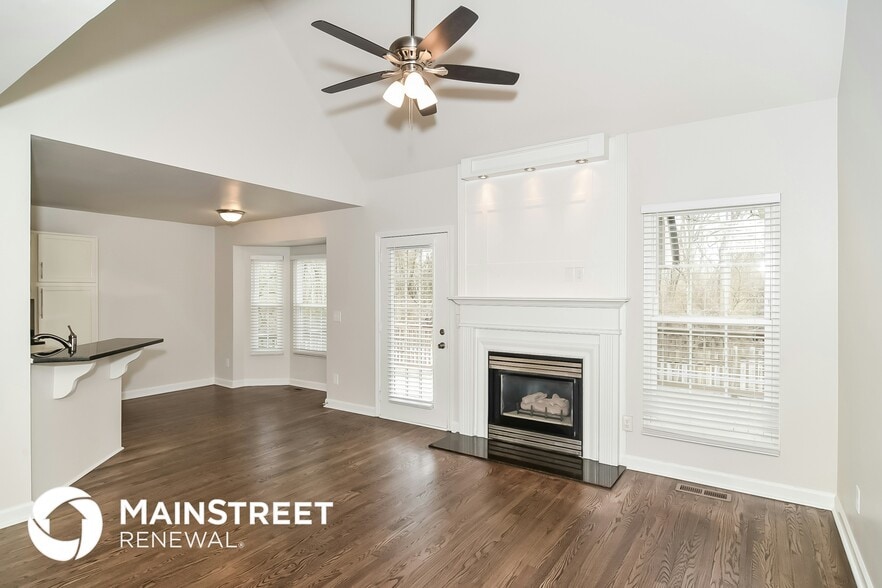 Building Photo - 713 Brent Glen Pl