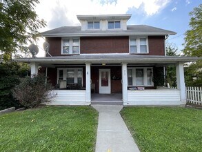 Building Photo - 517 Ridge Ave