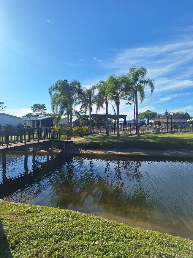 Building Photo - 29201 S Jones Loop Rd