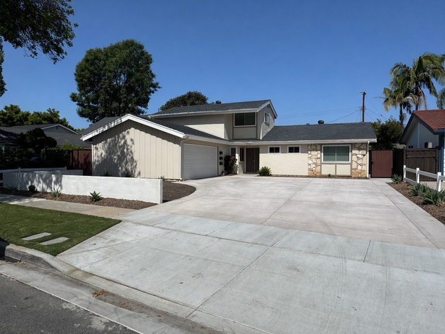 Building Photo - Brand-New 2026 Built 2 Bed / 2 Bath Single-Level ADU with Private Entrance