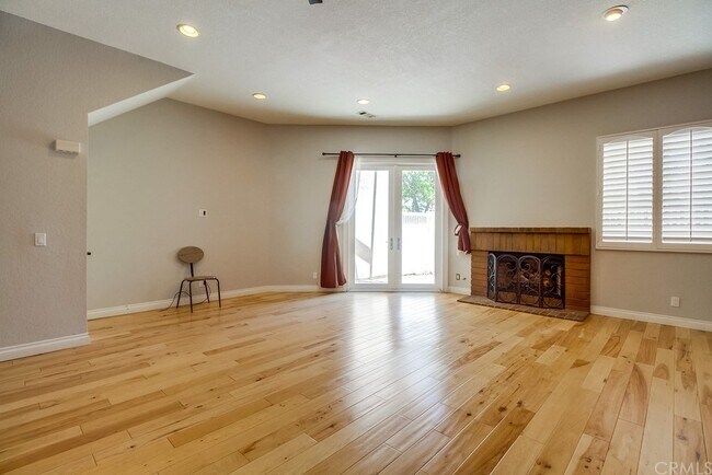 Building Photo - 24351 Marquis Ct