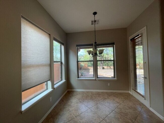 Building Photo - 18268 N 92nd St