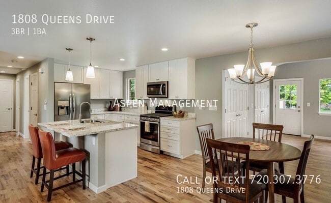 Building Photo - 1808 Queens Dr