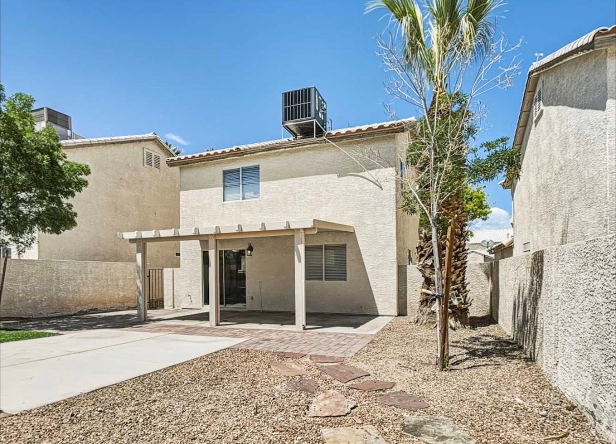 Building Photo - 7504 Jockey Ave