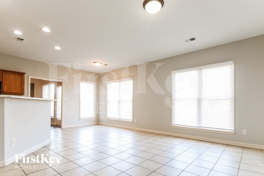 Building Photo - 9410 Afton Grove Rd