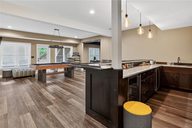 Building Photo - 4502 Regency Lake Dr