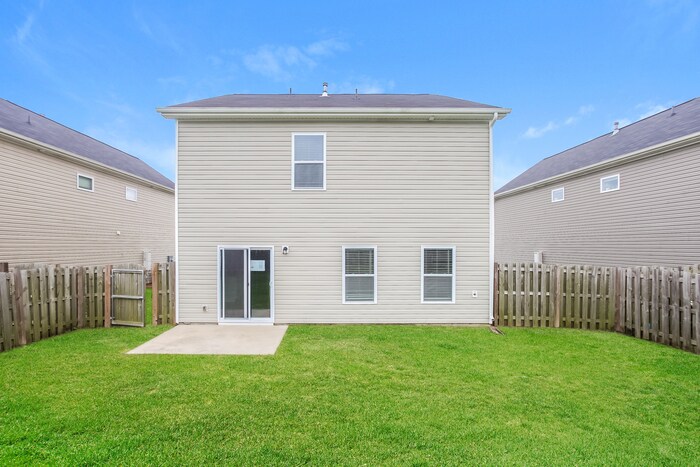 Building Photo - 79 Blue Fescue Way