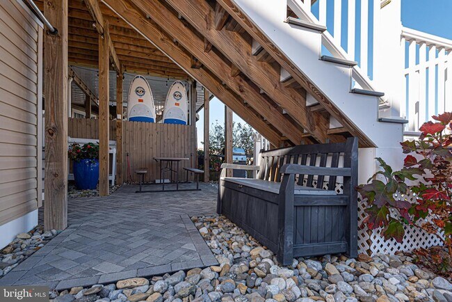 Building Photo - 148 Captains Quarters Rd