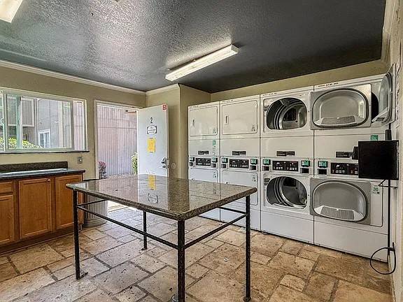 Building Photo - 3388 Red Cedar Terrace