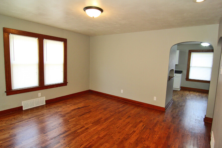 Building Photo - 1517 Wayne St